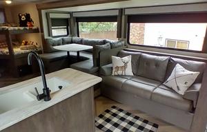 2020 Forest River RV Wildwood X-Lite 263BHXL