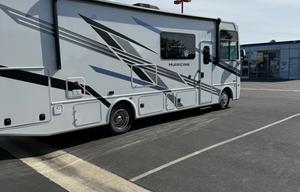 2025 Thor Motor Coach Hurricane 29M