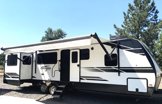 Luxury family camping