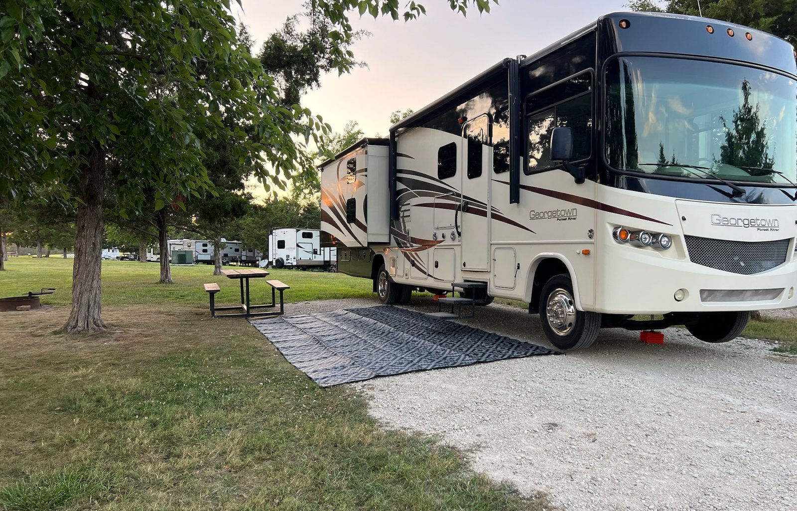 Forest River Georgetown 351DS