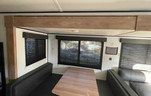 2022 Springdale 280BH RV rental photo 18