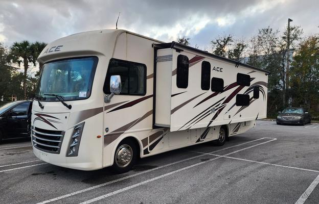2019 Thor Motor Coach ACE 30.2