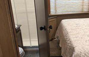 2017 Coachmen RV Freelander 26RS Chevy 4500
