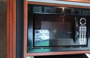 2011 Coachmen RV Freelander 32BH
