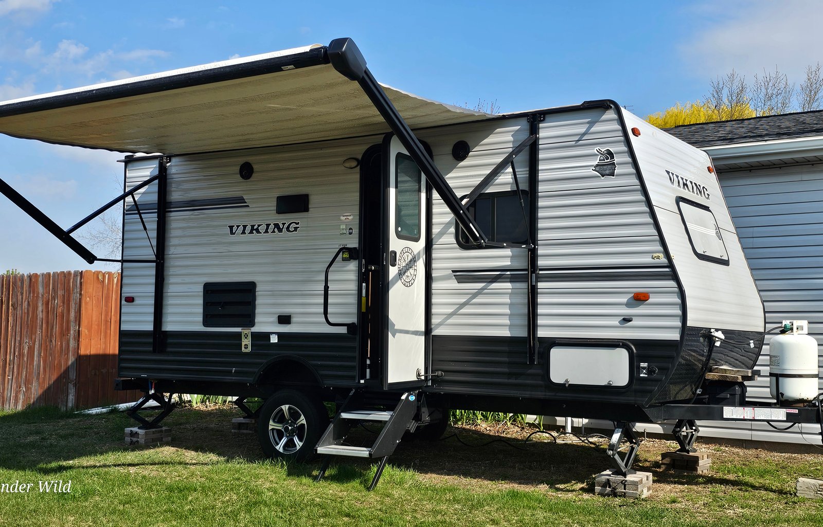 Wander Wild Basecamp | Sleeps 3 | Delivery + Setup