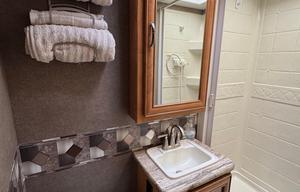 Compact Alaska RV – Simple & Stress-Free Driving