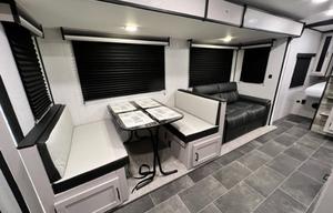 2022 Mallard King Bed