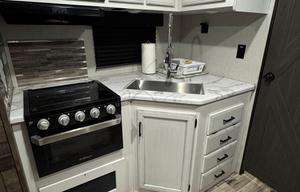 2021 Venture RV SportTrek ST241VMS