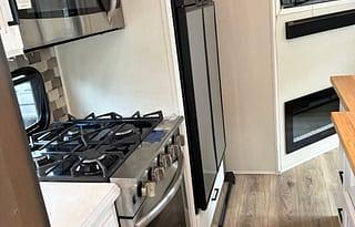 2022 Prime Time RV Crusader 395BHL RV rental photo 3