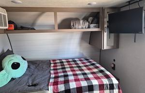 Snow's RV Adventures
