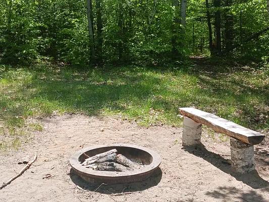 001, Loop: CLEAR LAKE CAMPSITE