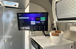 Magnolia 2-AIRSTREAM Bambi Sport 22 *FULLY Loaded*