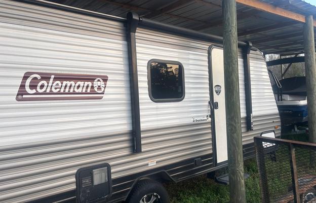 2023 Coleman 17B RV rental photo 1