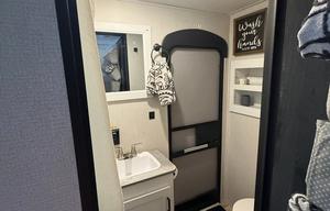 Ruelle get away Camper kid and pet friendly.