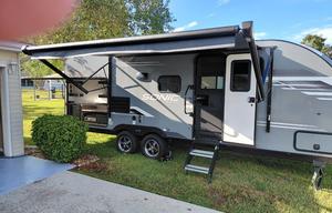 2024 Venture RV Sonic SN220VRB