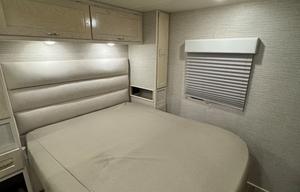 2019 Winnebago Class A RV INTENT 31P