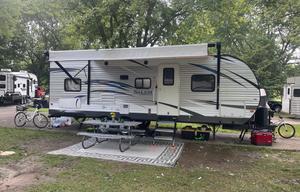 Kozy Kid Bunkhouse - 29ft / Sleeps 9