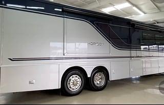 Luxury Class Contemporary RV,