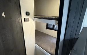2022 Keystone RV Hideout Single Axle 176BH RV rental photo 7