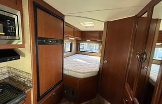 2014 Thor Chateau 22E Motor Coach All Season Ready