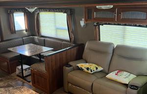2015 Keystone RV Hideout 26BHSWE