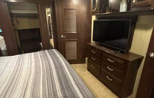 2016 Voltage V3970 RV rental photo 22