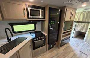 2024 Forest River RV Rockwood Ultra Lite 2706WS