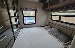 "Apollo" The Family Friendly Redhawk (sleeps 8)