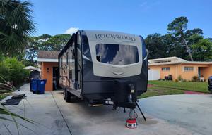 2020 Rockwood Ultra Lite 2608BS - Camp in Luxury!