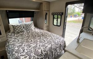 Luxury On Wheels: Fully Equipped for Adventure!