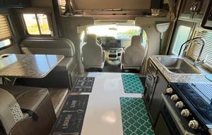 "Tiny" 2019 Thor Motor Coach Freedom Traveler 24HE