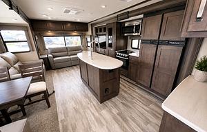Meet"Lynn Lizzie"-2020 Grand Design Reflection 315