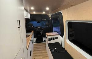2022 Van Craft Mercedese Sprinter 2500