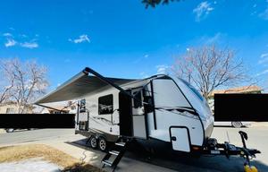 2022 EAST TO WEST Alta 2100MBH