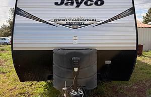 Home away from home-RV Rental- Sleeps 9+