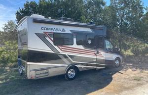 2024 NEW Thor Compass AWD Class B+