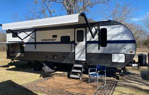 2022 Gulf Stream RV Kingsport Lite 279BH