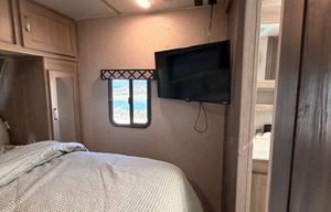 2020 Coachmen RV Freedom Express Liberty Edition
