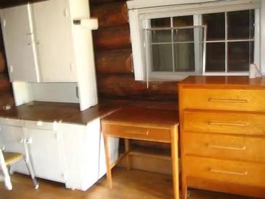 001, Loop: WALDE LOOKOUT CABIN