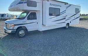 2020 32ft Class C Sun seeker Forester
