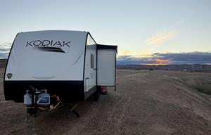 Off-Grid Modern 2025 Dutchman Kodiak Ultra-Lite