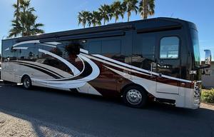 Luxury 40’ DP Coach – Stationary Delivery & Setup