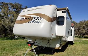 2007 Newmar Kountry Aire 37SBRE