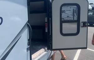 The Getaway, 2022 Braxton creek free solo OG RV
