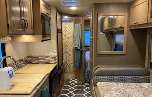 2017 Thor Motor Coach Freedom Elite 22FE