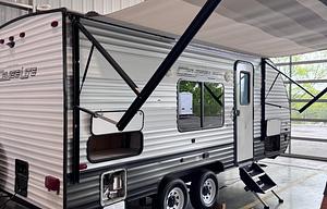 2019 Salem Cruise Lite 171RBXL RV rental photo 2
