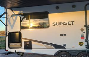 Spacious '22 Sunset Trail w/ Delivery & Setup