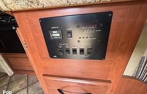 2014 Chateau 28A RV rental photo 24