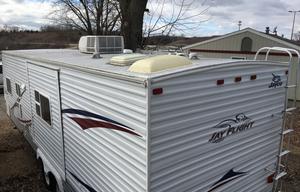 Fun Family Bunkhouse - Easy Rolling, Easy Setup