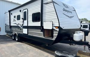 2022 Jay Flight SLX 8 242BHS RV rental photo 3